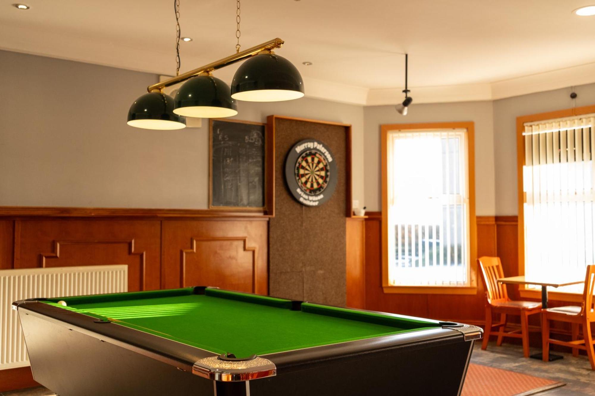 Station Hotel Ellon Dış mekan fotoğraf
