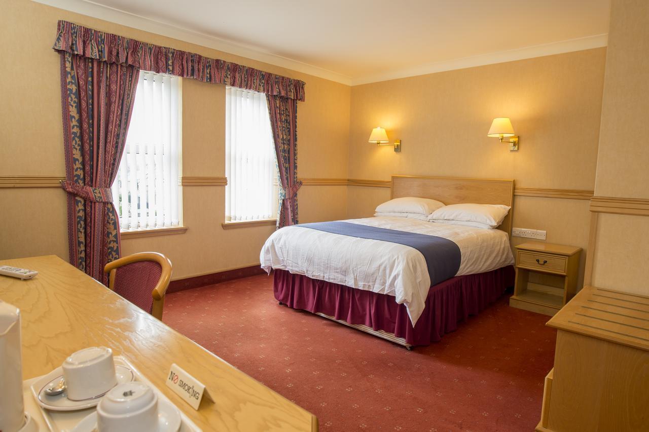 Station Hotel Ellon Dış mekan fotoğraf
