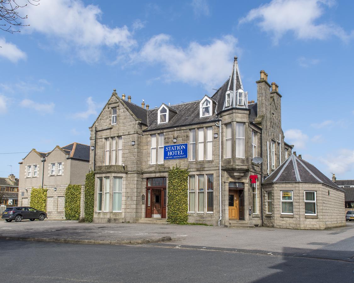 Station Hotel Ellon Dış mekan fotoğraf